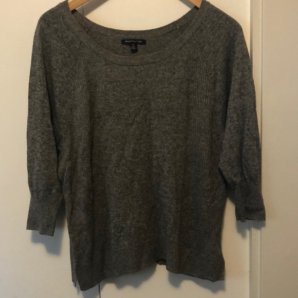 American Eagle Grey Sweater - Picture 1 of 4